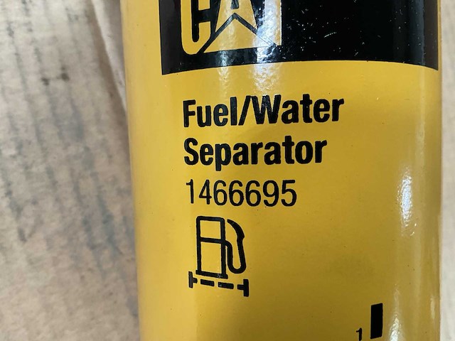 Cat 146-6692 fuel / water seperator - afbeelding 3 van  4