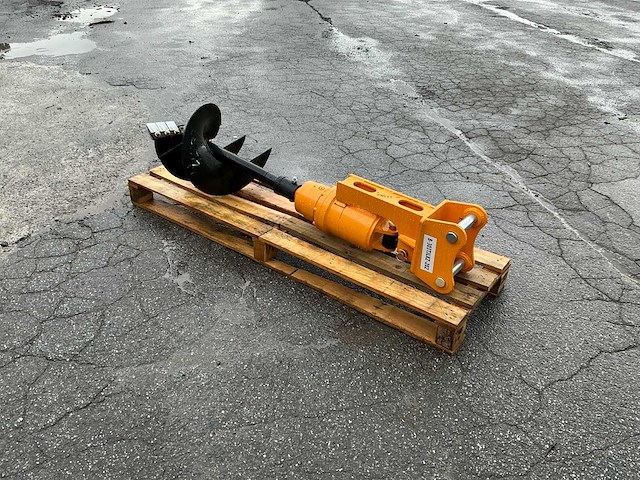 Cat 303 aanbouw grondboor voor minigraafmachine - afbeelding 1 van  5