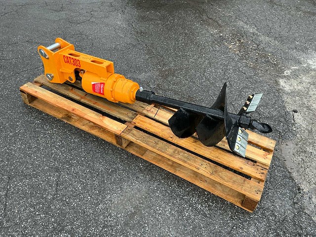 Cat 303 aanbouw grondboor voor minigraafmachine - afbeelding 3 van  5