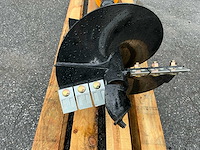 Cat 303 aanbouw grondboor voor minigraafmachine - afbeelding 4 van  5