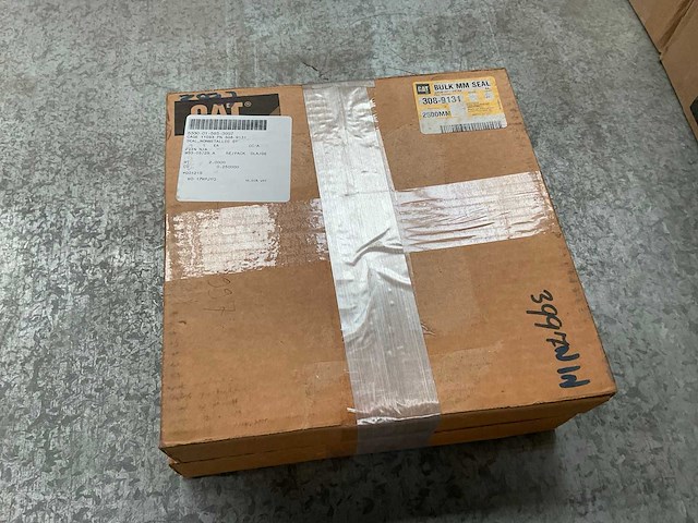 Cat 308-9131 nonmetallic strip seal (2x) - afbeelding 1 van  3