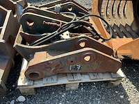 Cat 928 snelwissel shovel - afbeelding 1 van  4