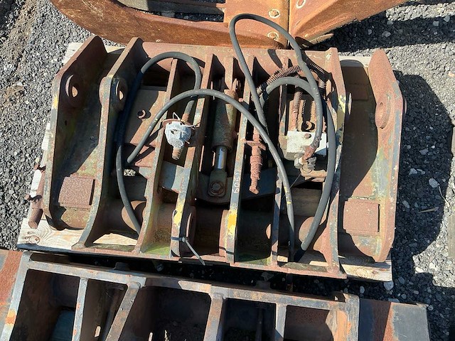 Cat 928 snelwissel shovel - afbeelding 2 van  4