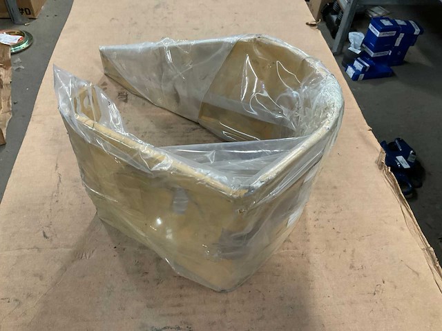 Cat lamp guard - afbeelding 3 van  4