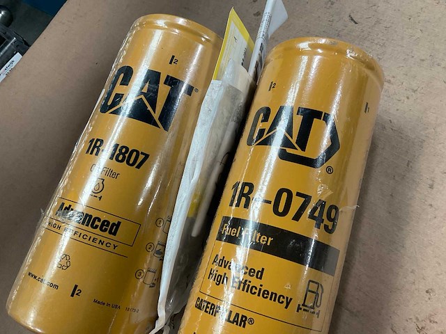 Cat oil filter (2x) - afbeelding 2 van  2