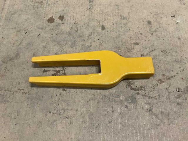 Cat scarifier tooth removing - afbeelding 3 van  3