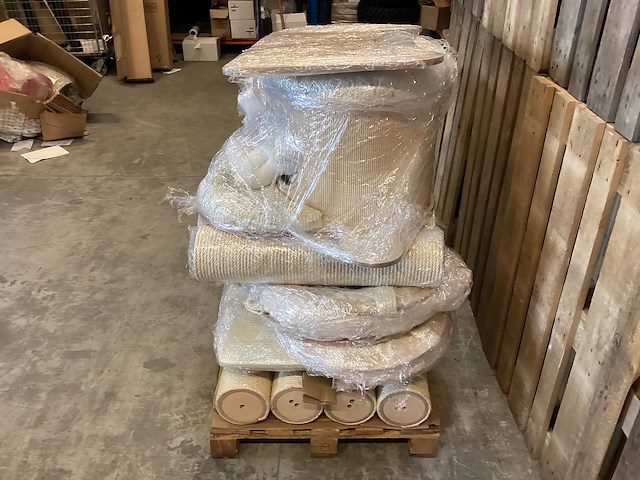 Cat tree - ex-8d - kattenmanden en kussens - afbeelding 4 van  4