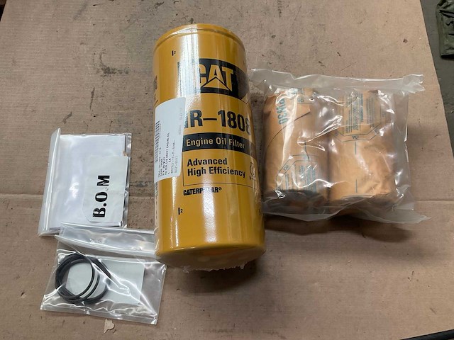 Cat vehicular maintenance kit - afbeelding 1 van  4
