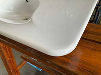 Catalano wastafel wandmontage met handdoekhouder 105x55 - afbeelding 5 van  6