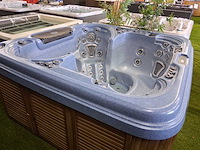Catalina jacuzzi - afbeelding 6 van  7