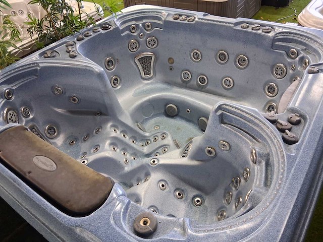 Catalina jacuzzi - afbeelding 4 van  7