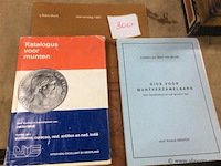 Catalogus + - afbeelding 1 van  2