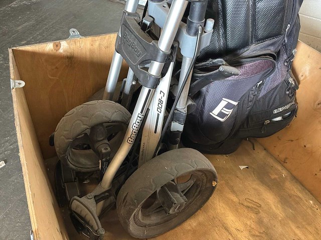 Catalyst golftas met golfclubs - afbeelding 7 van  8