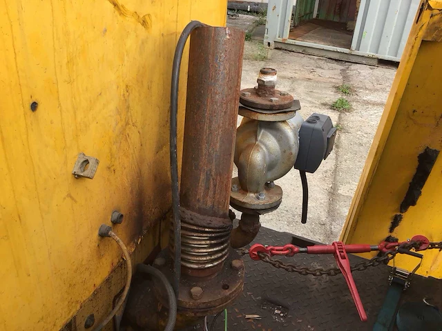 Caterpilar 85 kva lpg noodstroomaggregaat - afbeelding 16 van  30