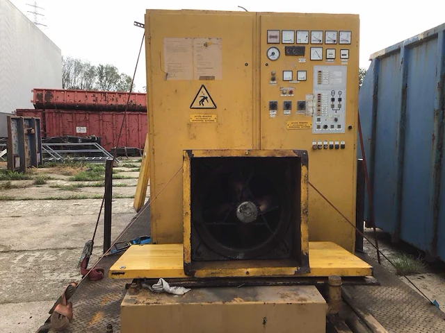 Caterpilar 85 kva lpg noodstroomaggregaat - afbeelding 23 van  30