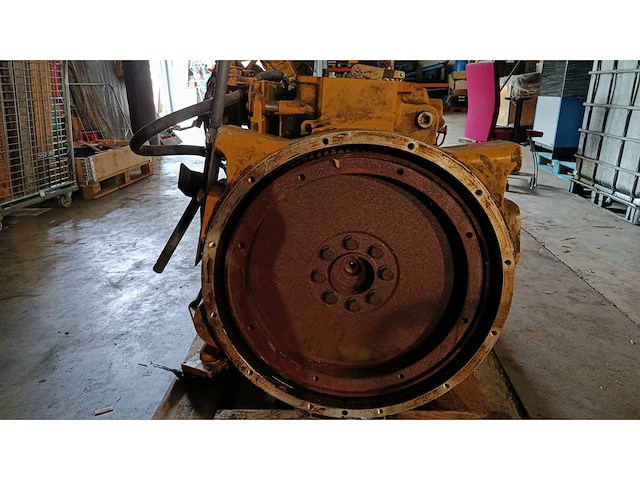 Caterpillar - 2008 - c9 cedi (8.8 liter) - caterpillar c9 cedi industriële dieselmotor - afbeelding 1 van  4
