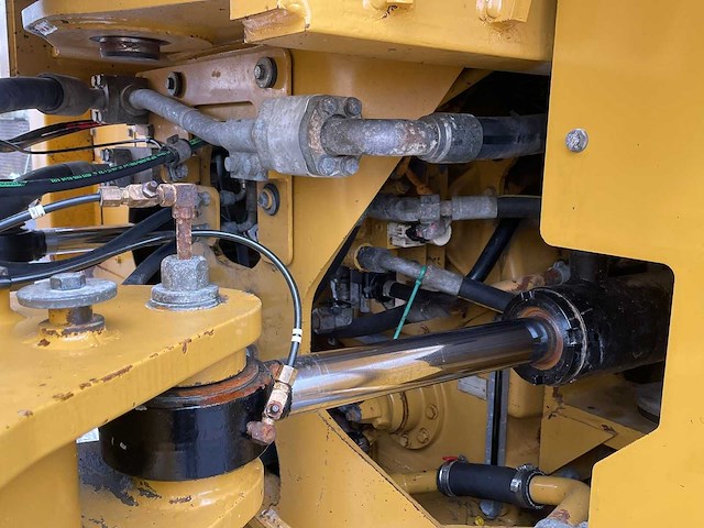 Caterpillar - 2012 - 972k - shovel - afbeelding 13 van  27