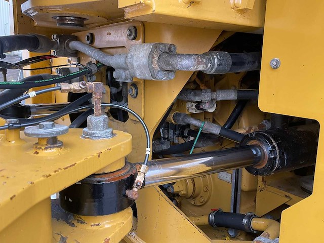 Caterpillar - 2012 - 972k - shovel - afbeelding 17 van  27