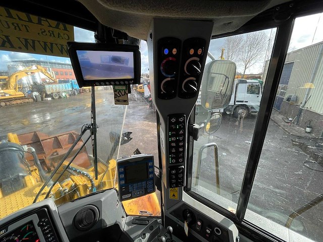 Caterpillar - 2012 - 972k - shovel - afbeelding 24 van  27
