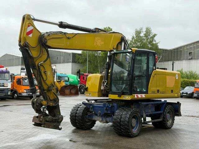 Caterpillar - 2018 - m322f - banden graafmachine - afbeelding 21 van  30