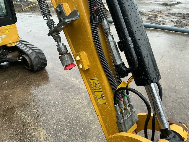 Caterpillar - 2019 - 301.8 - minigraafmachine - afbeelding 5 van  23