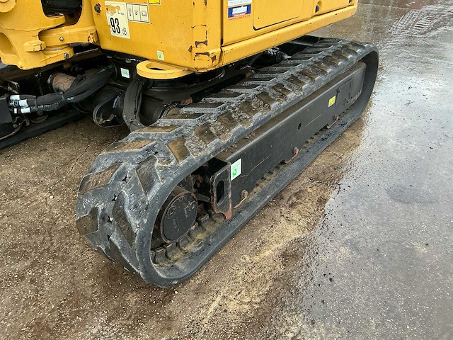 Caterpillar - 2019 - 301.8 - minigraafmachine - afbeelding 10 van  23