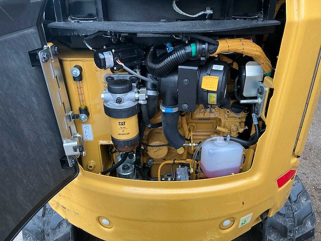 Caterpillar - 2019 - 301.8 - minigraafmachine - afbeelding 13 van  23