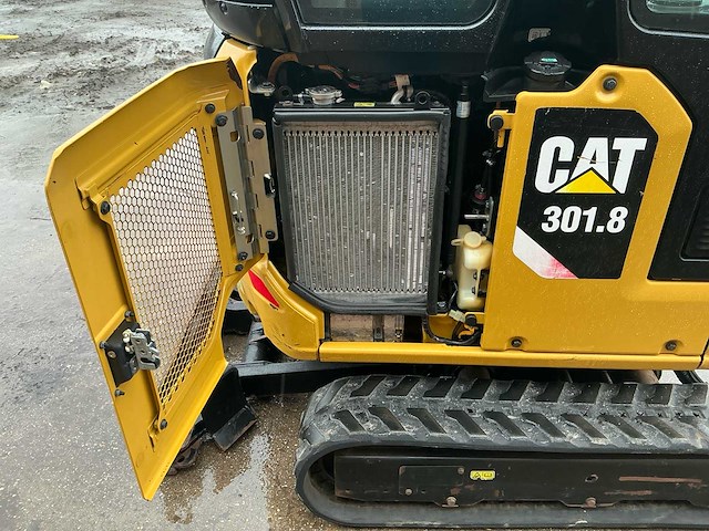 Caterpillar - 2019 - 301.8 - minigraafmachine - afbeelding 15 van  23