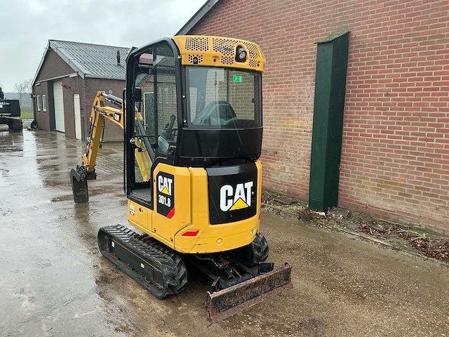Caterpillar - 2019 - 301.8 - minigraafmachine - afbeelding 17 van  23