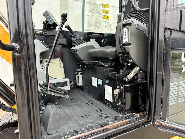 Caterpillar - 305.5 - 2018 - midigraafmachine - afbeelding 27 van  41