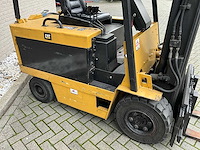 Caterpillar - f50dsa - elektrisch - vorkheftruck - afbeelding 6 van  11