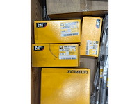 Caterpillar - partij machine-onderdelen & montage-/bevestigingsdelen (o.a. brackets, housings, harnesses) - afbeelding 5 van  9