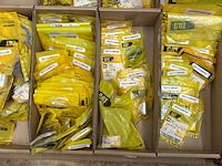 Caterpillar - partij onderdelen - pakkingen & adapters & moeren & service-onderdelen & diverse - afbeelding 7 van  12
