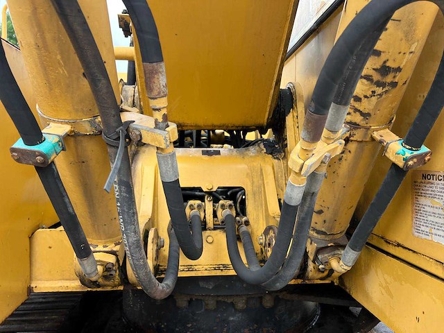 Caterpillar 211b lc rupsgraafmachine - afbeelding 6 van  13
