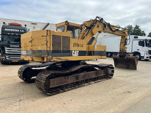 Caterpillar 211b lc rupsgraafmachine - afbeelding 2 van  13