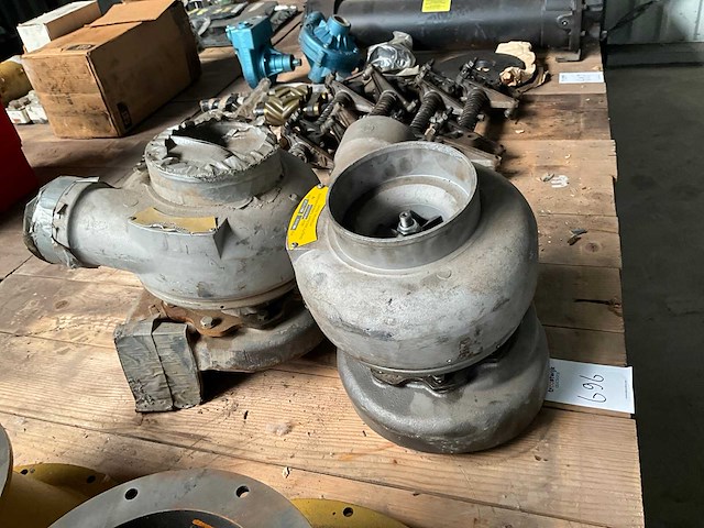 Caterpillar 4hf-857 turbo (2x) - afbeelding 3 van  5