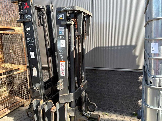 Caterpillar 5v30d33 heftruckmast - afbeelding 2 van  5