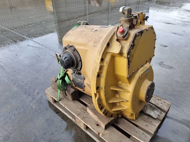 Caterpillar 6i-8502 refurbished powershift transmissie voor d6r / d6r series ii – s/n 6wy00785 - afbeelding 2 van  5