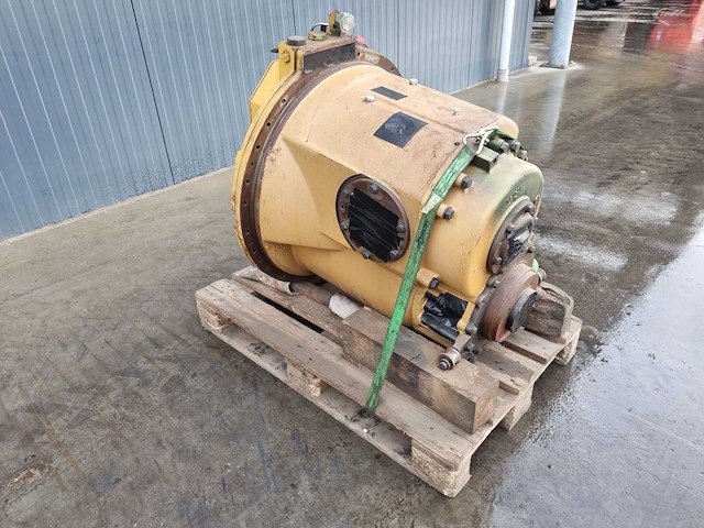 Caterpillar 6i-8502 refurbished powershift transmissie voor d6r / d6r series ii – s/n 6wy00785 - afbeelding 4 van  5
