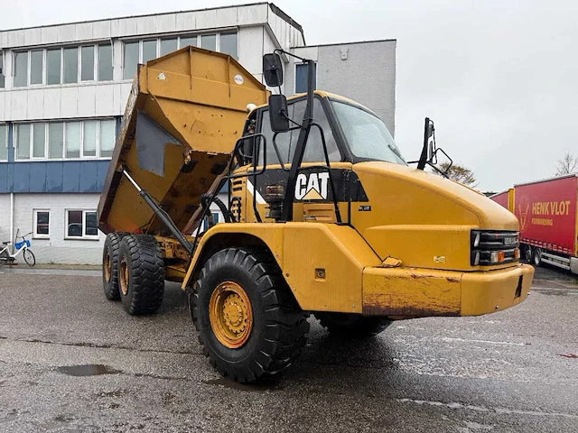 Caterpillar 725 dumper truck - afbeelding 10 van  28