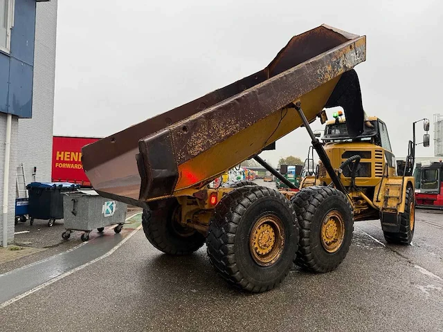 Caterpillar 725 dumper truck - afbeelding 15 van  28