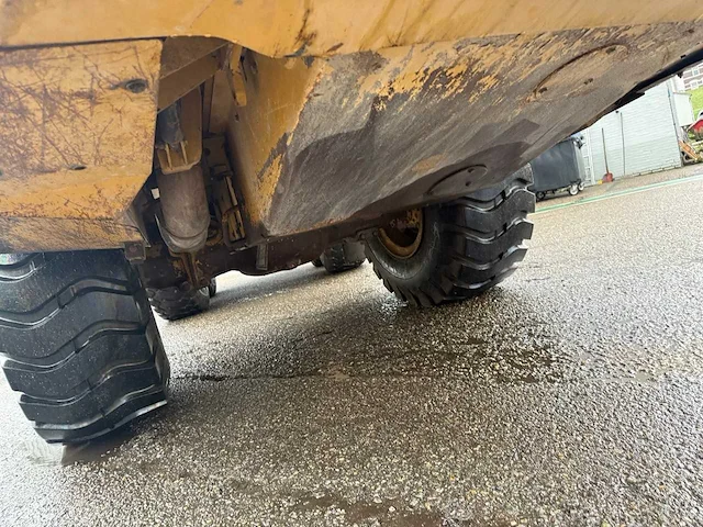 Caterpillar 725 dumper truck - afbeelding 22 van  28
