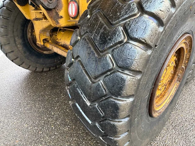 Caterpillar 725 dumper truck - afbeelding 24 van  28