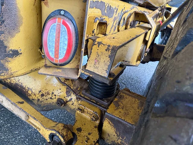 Caterpillar 725 dumper truck - afbeelding 25 van  28