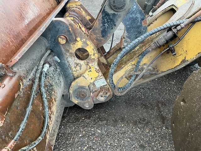 Caterpillar 924g shovel - afbeelding 10 van  43