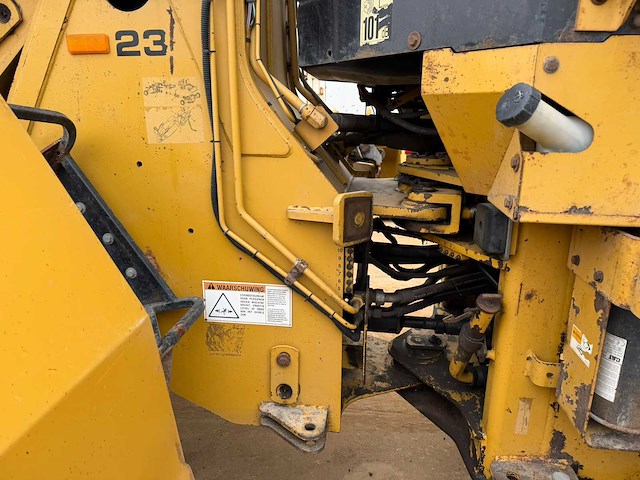 Caterpillar 924g wiellader / shovel - afbeelding 4 van  14