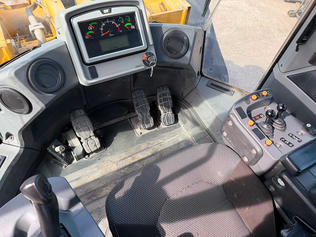Caterpillar 972m wiellader / shovel - afbeelding 2 van  17
