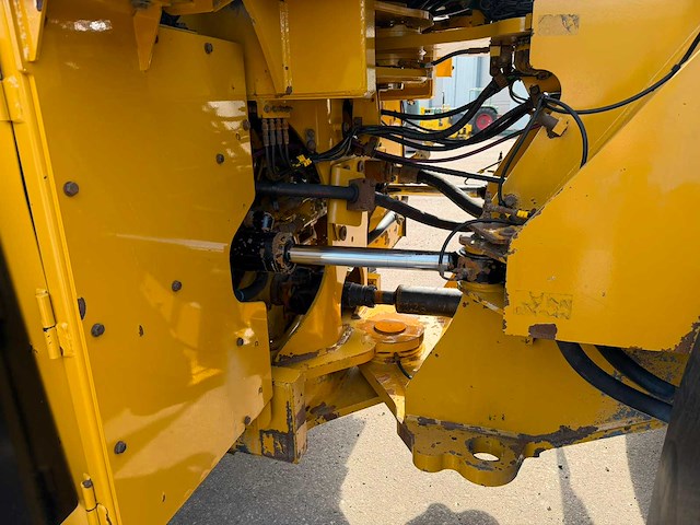 Caterpillar 972m wiellader / shovel - afbeelding 8 van  17