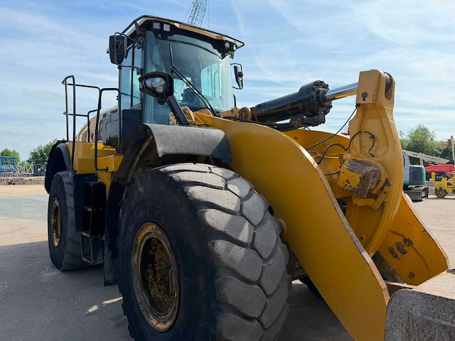 Caterpillar 972m wiellader / shovel - afbeelding 13 van  17