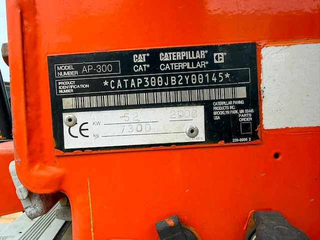 Caterpillar ap300 asfalteermachine - afbeelding 8 van  16